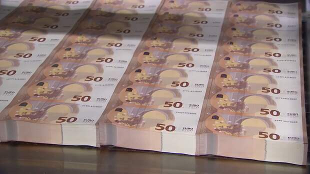 Евросоюз хочет обеспечить возврат кредита Украине за счет «репараций от России»