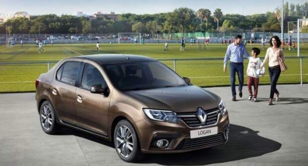Renault Logan возглавил ТОП-7 самых недорогих иномарок в России в ноябре 2021 года