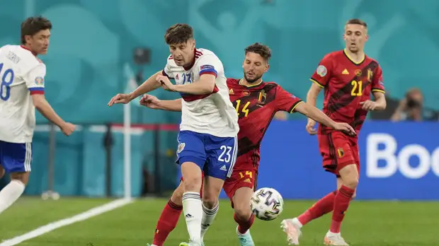 Кузяев: потихоньку привыкаю к позиции крайнего защитника в сборной России