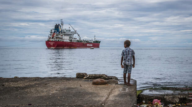 Пираты напали на рассвете: У берегов Бенина с норвежского судна похитили часть экипажа