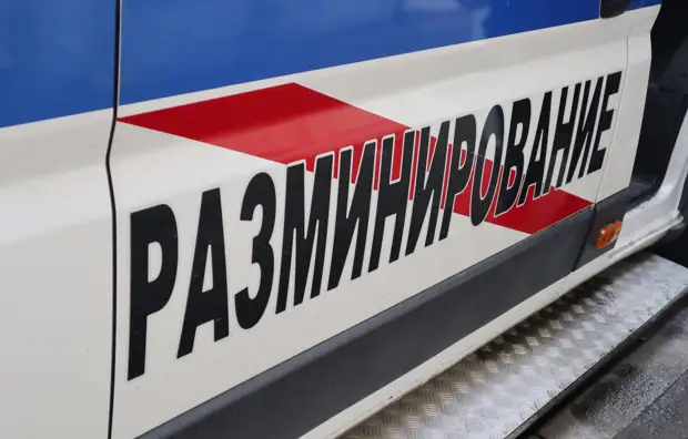 Фугасные снаряды времен ВОВ обнаружили на проспекте Обуховской Обороны