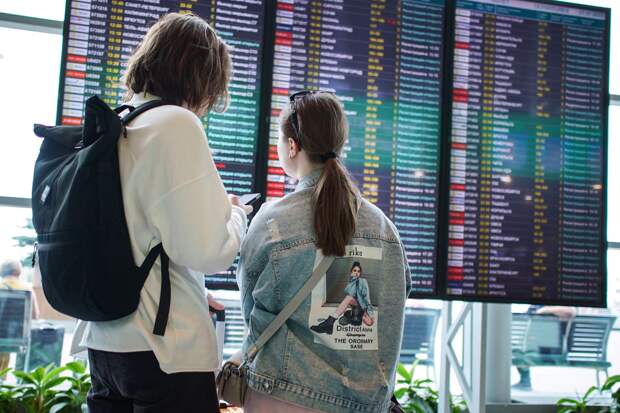 Аэропорты Чебоксар, Казани и Нижнекамска приостановили полеты