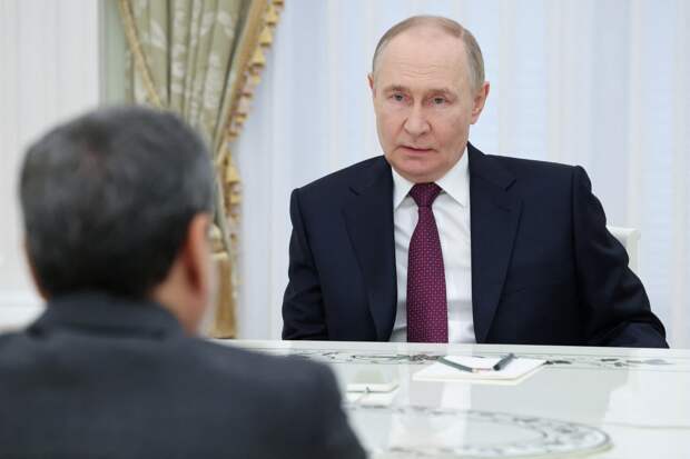 Путин встретится с Аракчи