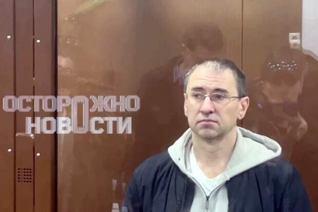 Суд арестовал журналиста "Новой газеты" Ролдугина до 10 мая