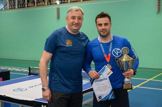 Золото – в тхэквондо, серебро – в хоккее и каратэ: спортивные итоги «Восточного Порта» в апреле