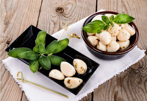 Как сделать вкусный чеснок на зиму. Тонкости маринования Как сделать вкусный чеснок на зиму. Тонкости маринования