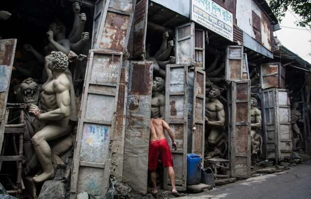 Финалист. «Улицы Индии». Автор фото: Аникет Мазумдер LensCulture, в мире, конкурс, люди, уличное фото, фото