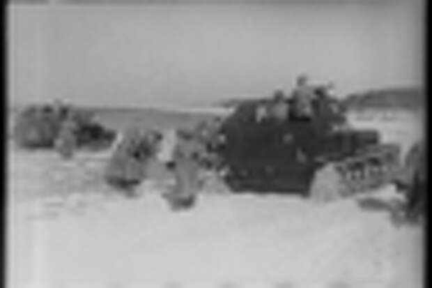 Выход СУ-76 для атаки. Венгрия, 2-й Украинский фронт, 27 марта 1945 год.