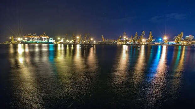 В Киеве озвучили новую тактику дроновых атак РФ на одесские порты