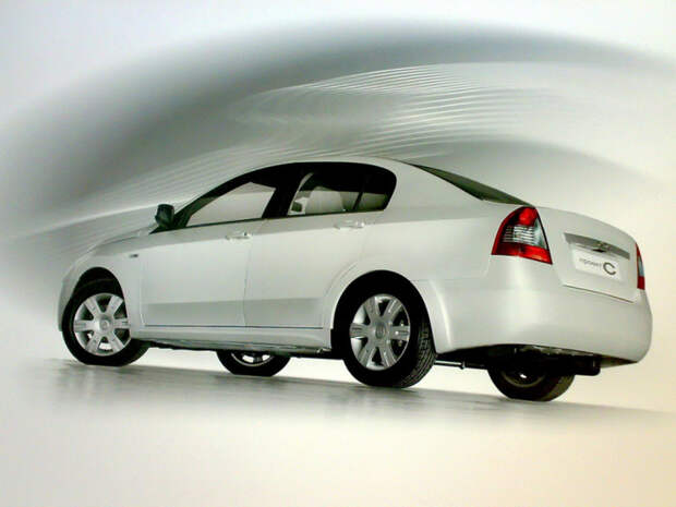 Экспериментальный седан среднего класса ВАЗ «проект С», 2007 год. | Фото: autowp.ru.