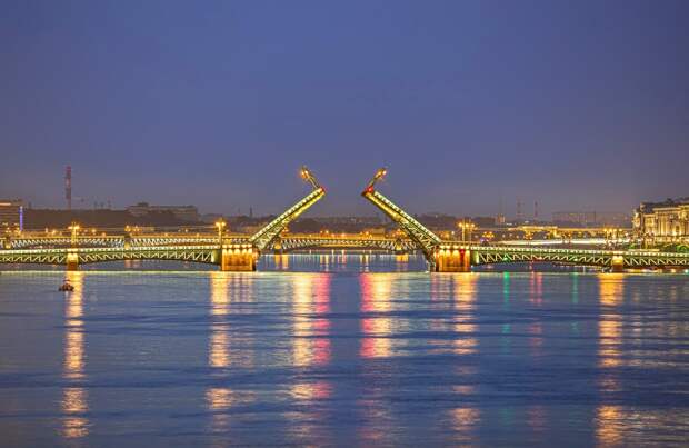 Беглов рассказал Владимиру Путину о новых разводных мостах и развии метро