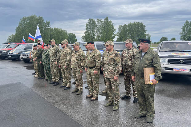 Участники автопробега «Сила в единстве» посетили соединение спецназа ЦВО в Новосибирской области