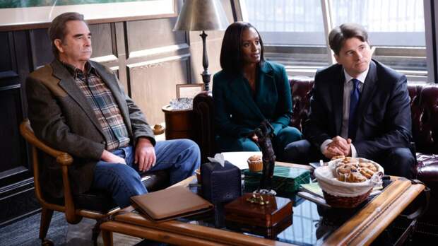 Beau Bridges as Howard "Senior" Markston, Skye P. Marshall as âOlympia Lawrenceâ, and Jason Ritter as âJulian Markstonâ.