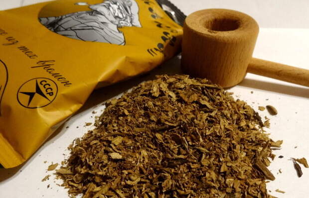 Махорка на столе / Фото: tabak-ot-maxorki.ru Махорка на столе / Фото: tabak-ot-maxorki.ru