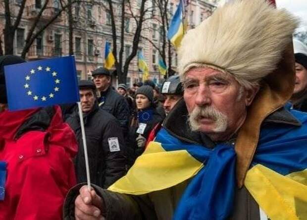 Румыния, Венгрия, Польша растаскивают Украину на части Румыния, Венгрия, Польша растаскивают Украину на части
