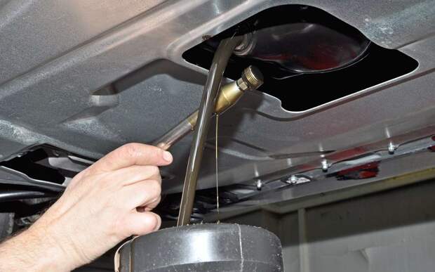 Замена масла: 5 фатальных ошибок, которые угробят мотор