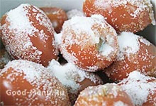Помидоры засыпаем сахаром