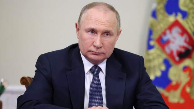 Песков анонсировал оперативное совещание Путина с Совбезом России 15 июля