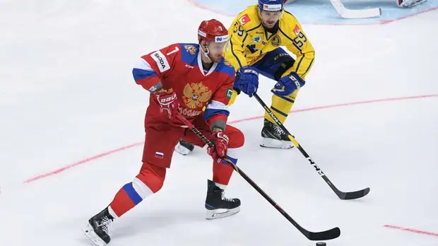 Воробьёв рассказал о состоянии Телегина, получившего травму в матче со Швецией