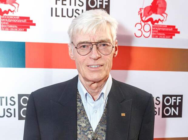 Как чувствует себя прооперированный Щербаков, сломавший шейку бедра