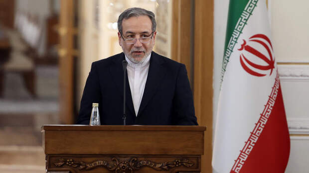 Глава МИД Ирана уличил США в признании военных преступлений