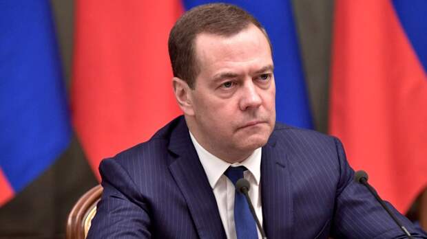 Медведев обозначил свою позицию по отношению к западным политикам
