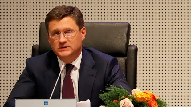 «Хороший сигнал для рынка»: Новак о решении стран ОПЕК+ дополнительно сократить добычу нефти