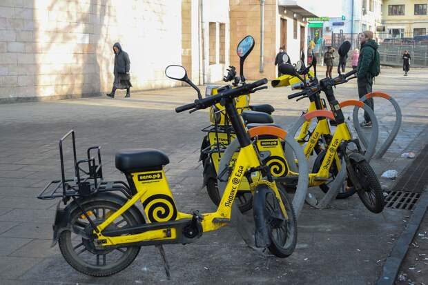 Эксперт Зотов: электровелосипеды определенной мощности надо приравнять к мопедам