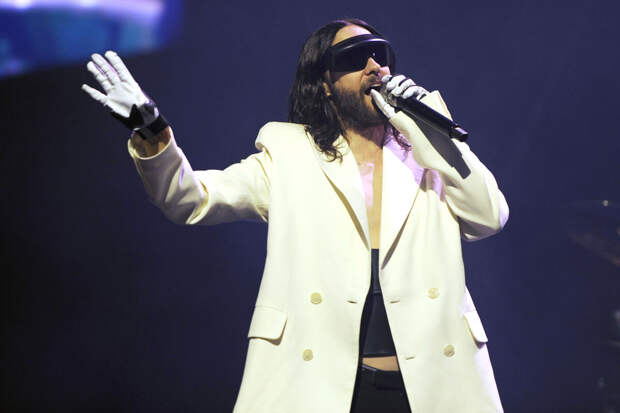 Певец Джаред Лето записал видео под ремикс песни "Бродяга" Эльбруса Джанмирзоева