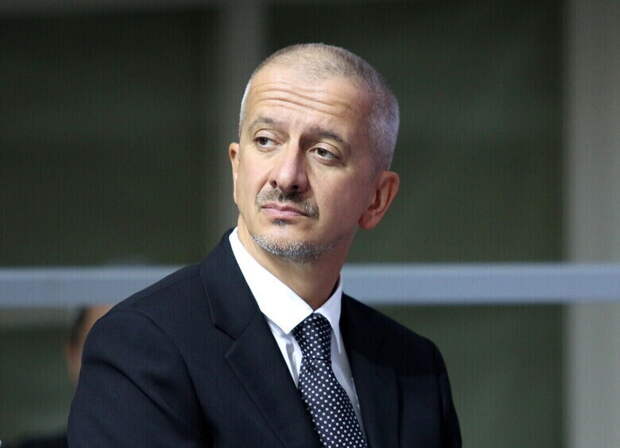 Богомолов впервые высказался о своем назначении во МХАТ на фоне бури хейта