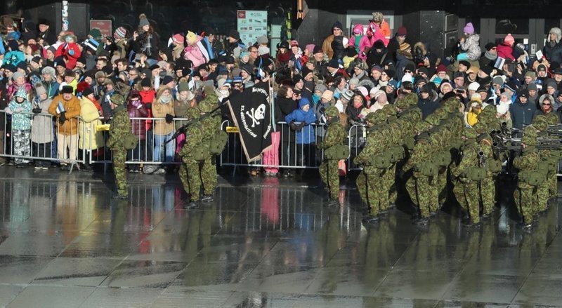 В Эстонии прошел военный парад в честь столетия республики. Фоторепортаж В Эстонии прошел военный парад в честь столетия республики. Фоторепортаж парад, фоторепортаж, эстония