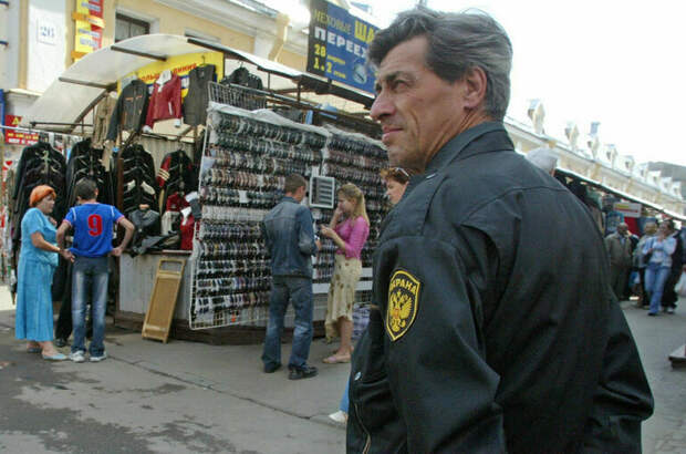 Охранникам дадут время, чтобы начать работать по новым правилам