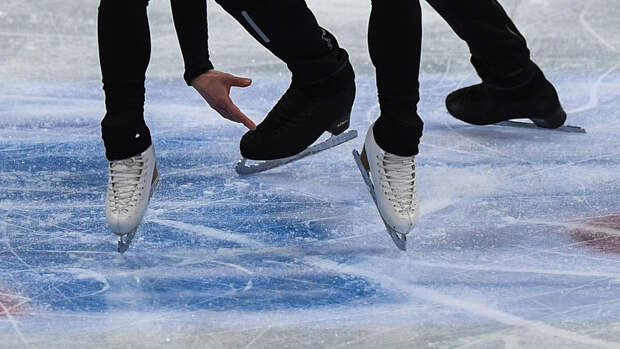 Тренера по фигурному катанию заподозрили в насилии в отношении воспитанника