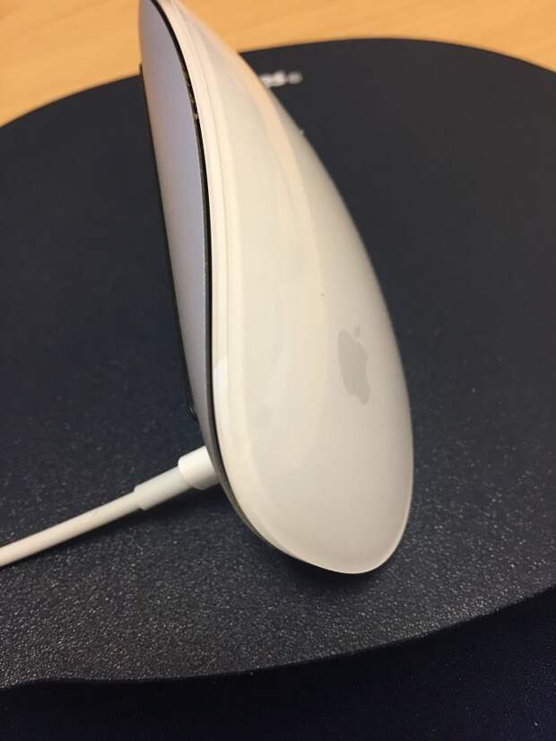 The Charging Port On This Apple Magic Mouse Makes It Unusable Whilst Charging