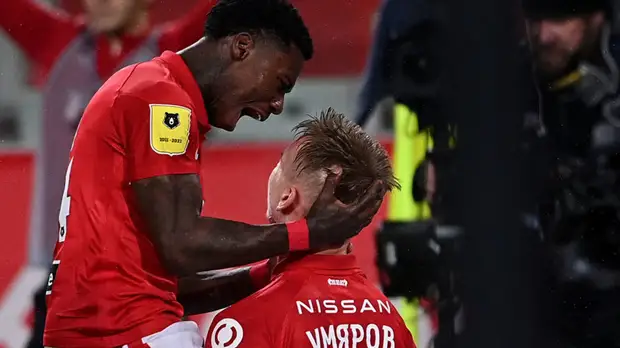 Ошибка Айртона, выстрел Умярова и удаления Литвинова и Едвая: как «Спартак» и «Локомотив» сыграли вничью в 14-м туре РПЛ