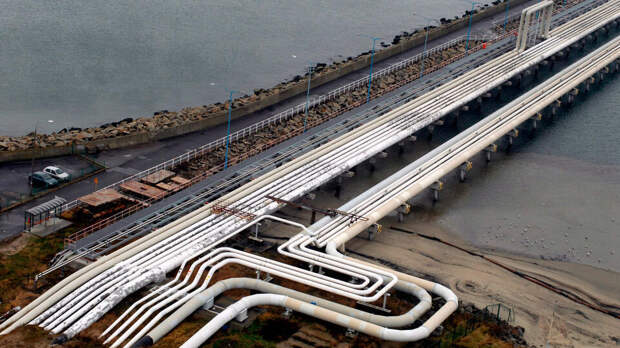 Казахстан перенаправит 260 тыс. тонн нефти из-за сбоя транзита по "Дружбе"