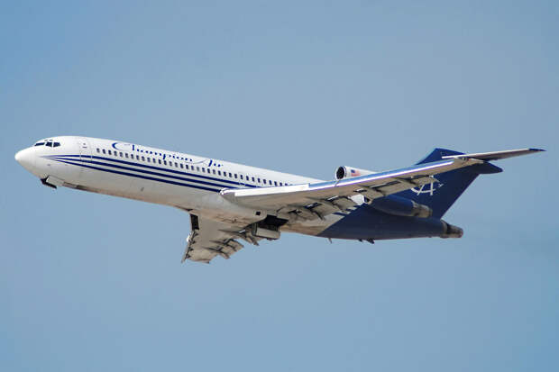 Boeing 727-2S7 Advanced Champion LAX.jpg