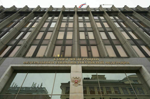 Комитет Совфеда поддержал закон о реестре должников по алиментам