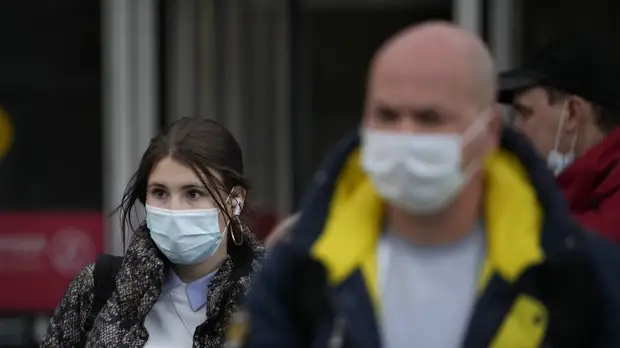 Инфекционист Малышев оценил необходимое число антител для защиты от COVID-19