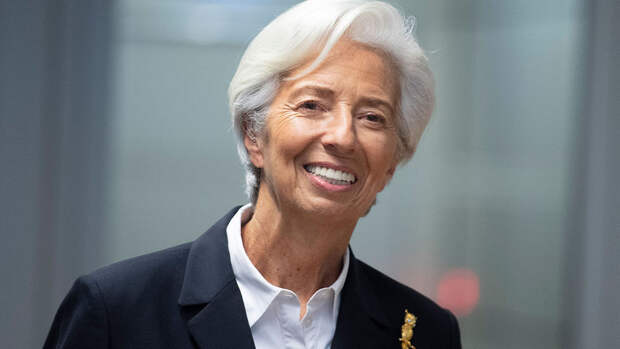 FT: реальные доходы главы ЕЦБ Лагард оказались вдвое выше официальной зарплаты