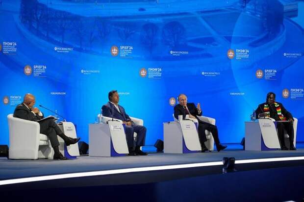 Песков заявил, что встреча Путина со СМИ не является сигналом к урегулированию ситуации на Украине