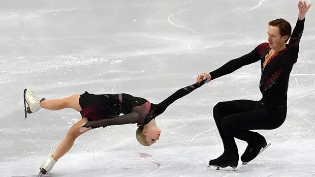 Второй концерт для второго места: к чему привела фигуристов Тарасову и Морозова смена короткой программы на ЧЕ