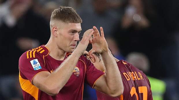 «Рома» на выезде уверенно обыграла «Лечче» в матче чемпионата Италии. Украинец Довбик забил гол