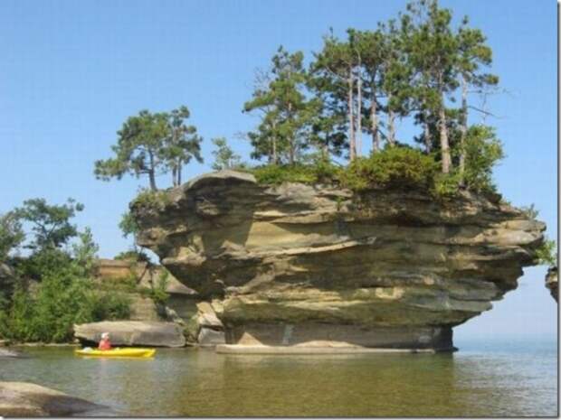 Остров Turnip Rock. Озеро Гурон