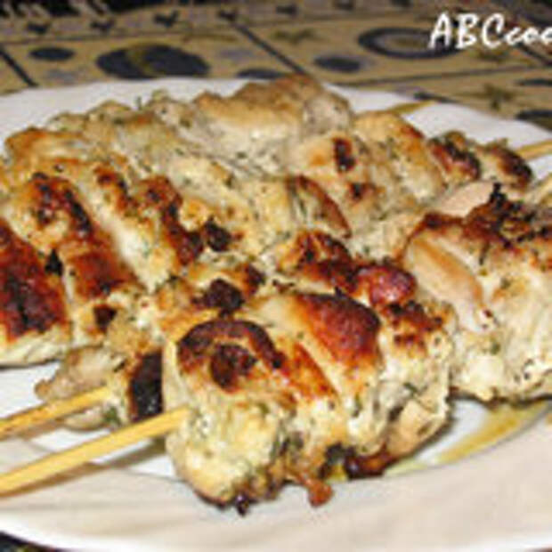 Куриные шашлычки в кефирно-лимонном маринаде