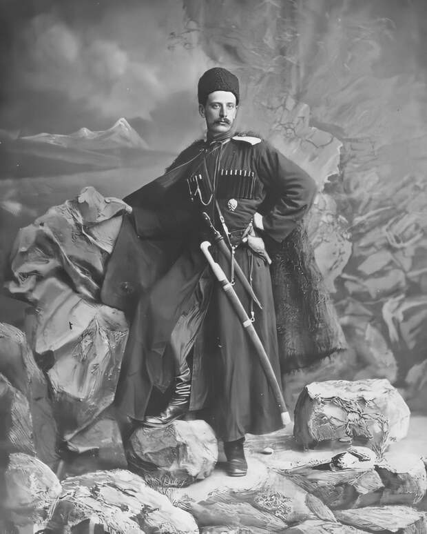 Человек-османский черкес, Стамбул, 1887 год.