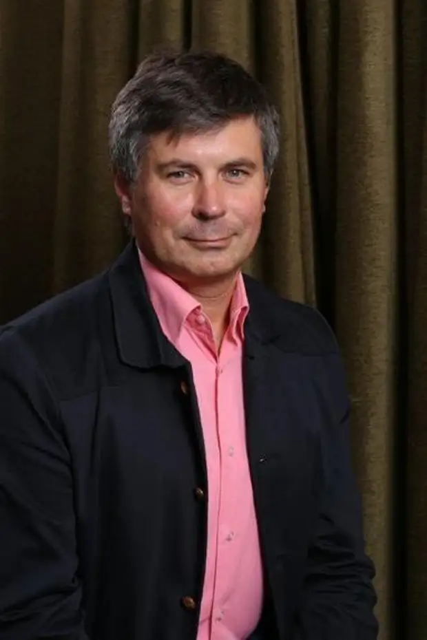 С юбилеем, руководитель Молодежной Оперной Программы Большого театра Дмитрий Вдовин.