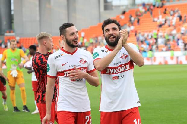 «Силу ЦСКА и «Спартака» покажут ближайшие матчи, а «Локо» нужен российский тренер». Колыванов — о непривычной таблице РПЛ