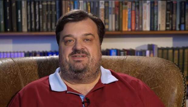 Уткин и Губерниев: ссора комментаторов после скандального эфира с Бузовой