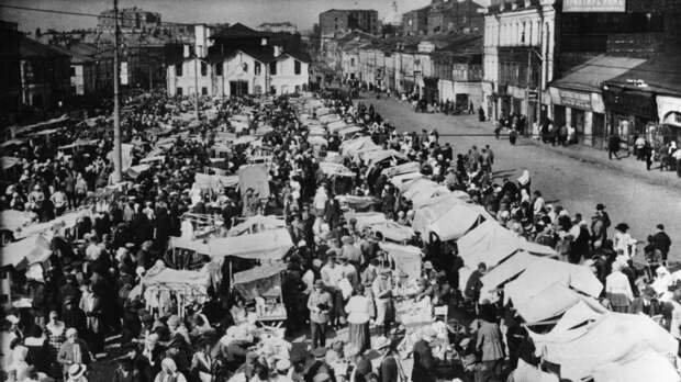 «Путём проб и ошибок»: почему советские власти ввели и отменили НЭП